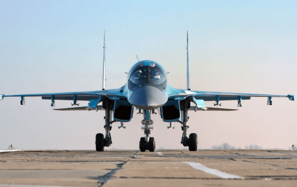200架對120架,中國殲-16戰鬥機和俄羅斯蘇-34戰鬥機整體效能對比 200架對120架,中國殲-16戰鬥機和俄羅斯蘇-34戰鬥機整體效能對比