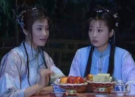 24年前，那個被周比利一腳踢進醫院的女打星楊麗菁，現狀如何？