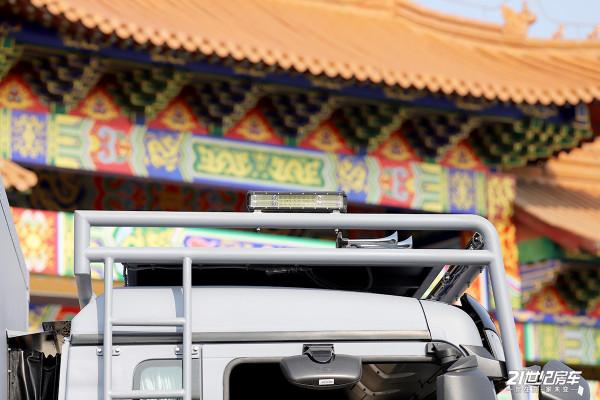 實力比肩進口MAN，實拍國內重卡傑出代表之羅曼威爾德越野房車