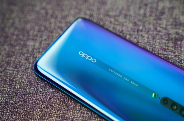 都說高價低配，Vivo、OPPO靠啥拿下前兩名，三大原因