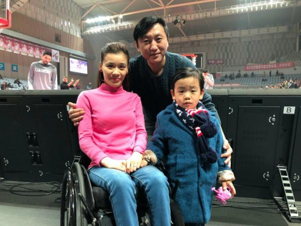 1998年，17歲的體操運動員桑蘭，比賽時摔成癱瘓，如今她怎樣了？