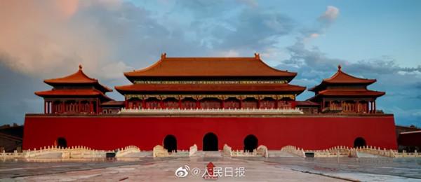 拘留15日!黑龍江一女公務員狂扇母親耳光索要存款【三分鐘法治新聞全知道】 拘留15日!黑龍江一女公務員狂扇母親耳光索要存款【三分鐘法治新聞全知道】