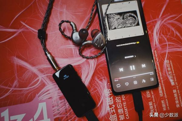 有線還是無線？別被它們束縛你聽音樂的腳步