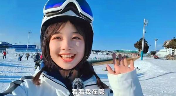 公認的央視高顏值主播，有人一路高歌，有人卻成“負面模板”