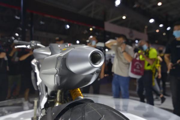 前衛科幻的公升級運動巡航RA9、RX850、RE5等賽科龍摩博會下餃子 前衛科幻的公升級運動巡航RA9、RX850、RE5等賽科龍摩博會下餃子