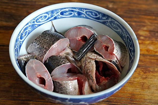 天冷了，寧可不吃肉也要多吃這魚，和平菇是絕配，味道鮮美又滋補