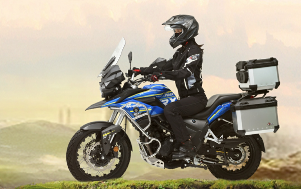 太子車能跑長途嗎？和拉力車比誰更好？250—400cc，求推薦？