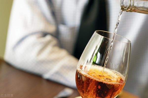 膽固醇的“源頭”被找到,醫生:不想腦梗上門,少吃3物 膽固醇的“源頭”被找到,醫生:不想腦梗上門,少吃3物