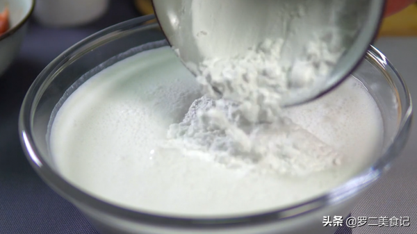 廣東特色腸粉，白嫩Q彈，學會在家隨時做，做法比例告訴你很簡單