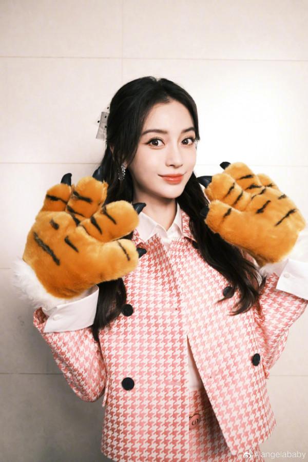 &ZeroWidthSpace;和黃曉明隔空秀恩愛後再傳好訊息，baby新劇開拍受期待