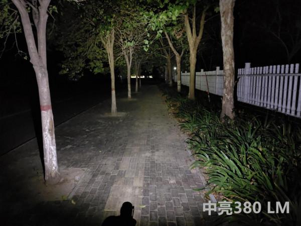 迷你筒身,點亮路途!在路上M3 PRO-2手電體驗 迷你筒身,點亮路途!在路上M3 PRO-2手電體驗