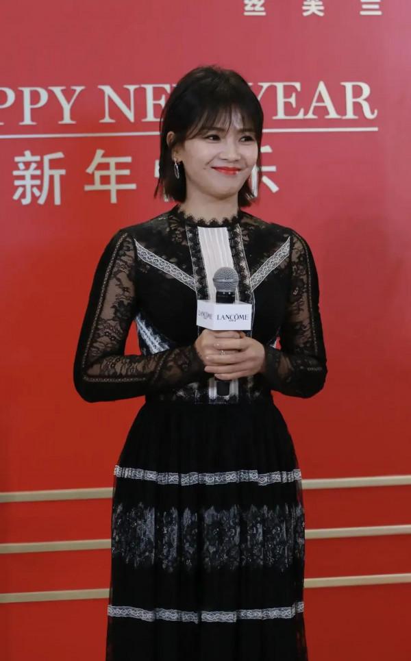 女神劉濤釋出會