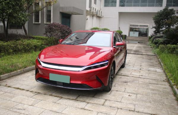 【E啟實測】比亞迪漢EV續航和充電測試，表現符合預期