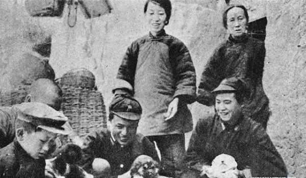 陝北紅軍下轄四個軍,軍長都是誰?建國後成就如何? 陝北紅軍下轄四個軍,軍長都是誰?建國後成就如何?