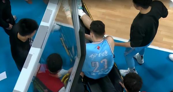 新疆利好!中國字母哥狀態火熱,阿聯出場時間受限 李根或選擇退役 新疆利好!中國字母哥狀態火熱,阿聯出場時間受限 李根或選擇退役