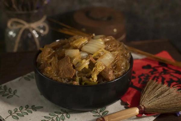 冬天的味道 白菜豬肉燉粉條