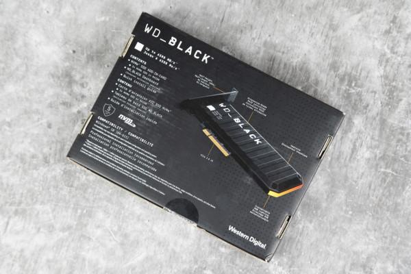 即插即用，媲美PCIe 4.0，WD_BLACK AN1500 NVMe擴充套件卡型SSD評測