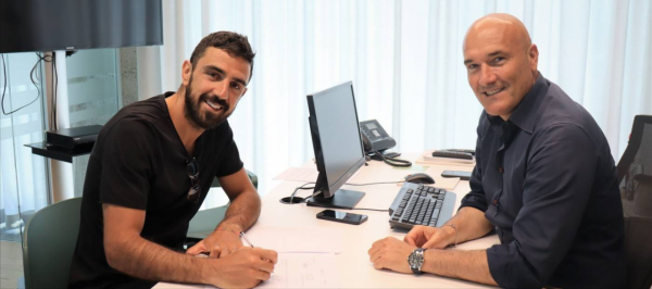 意甲年齡最大的10名球員，伊布40歲排第2，基耶利尼第9