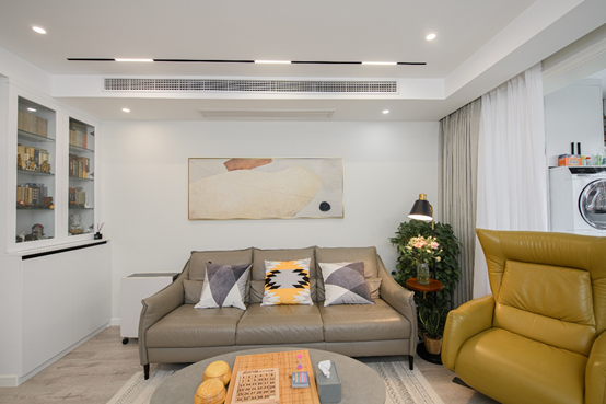 110㎡老房翻新,無主燈現代風帶來的簡潔與時尚 110㎡老房翻新,無主燈現代風帶來的簡潔與時尚