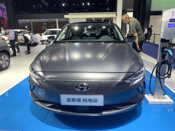 純電動汽車到底能不能遠行,讓菲斯塔純電動汽車來告訴你 純電動汽車到底能不能遠行,讓菲斯塔純電動汽車來告訴你