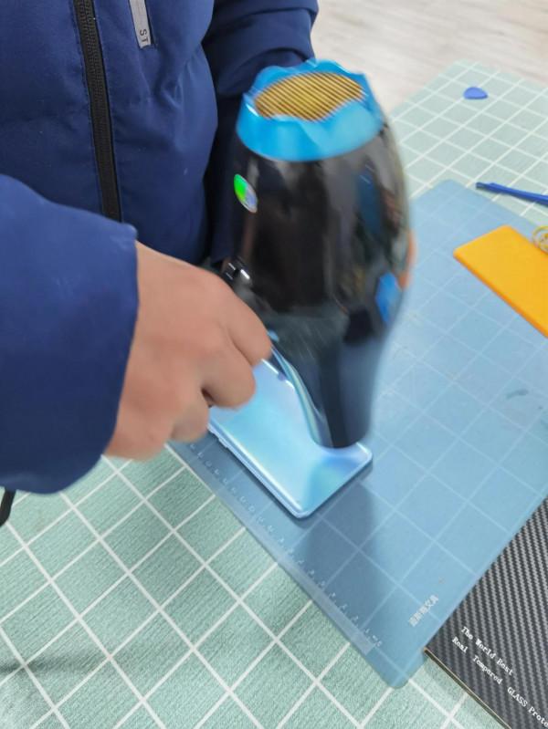 手機後蓋自己換