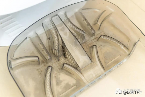 雲鯨J2使用幾個月後的分享以及對免洗掃拖機器人的一些看法 雲鯨J2使用幾個月後的分享以及對免洗掃拖機器人的一些看法