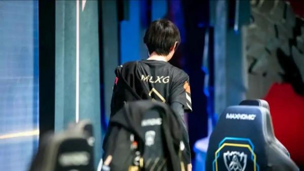 一手好牌打得稀爛,曾經讓我們引以為傲的香鍋為何變成這副模樣? 一手好牌打得稀爛,曾經讓我們引以為傲的香鍋為何變成這副模樣?