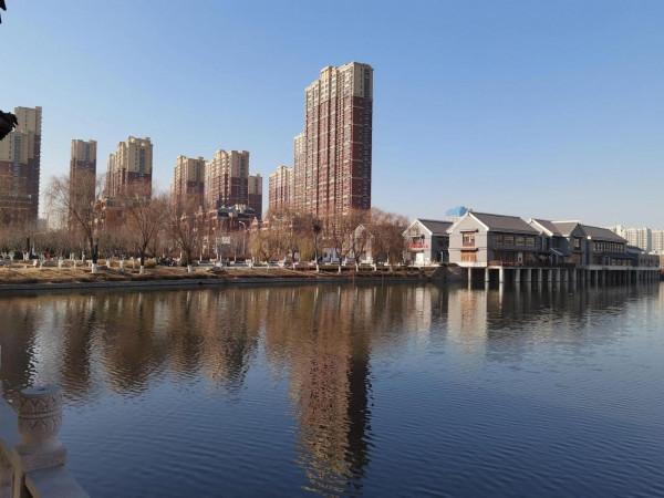 進九第一天 泮河倒影美 進九第一天 泮河倒影美