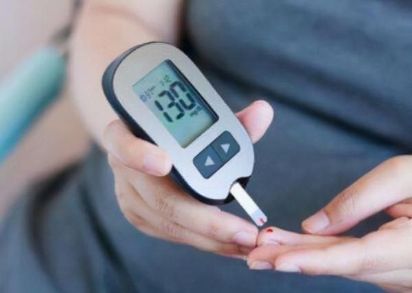 喝醋可以協助降血糖嗎？醫生給出合理解釋，可以注意一下