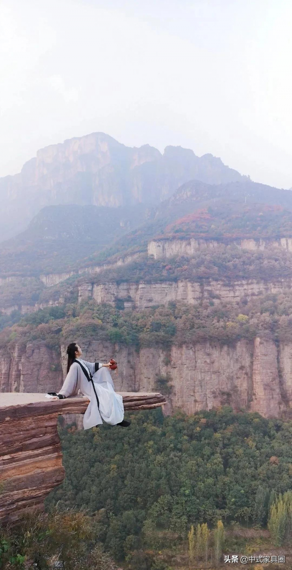 他穿漢服走遍中國，拍出170幅“動態國畫”：這才是真國風