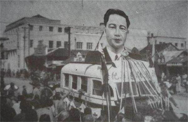 1946年蔣介石密令炸掉汪精衛墓，開棺屍體未腐，口袋有張3寸紙條