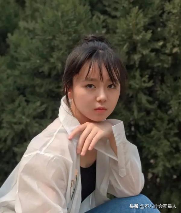 逐漸長“殘”的10位童星,有人扮相醜出圈,有人淪為路人 逐漸長“殘”的10位童星,有人扮相醜出圈,有人淪為路人