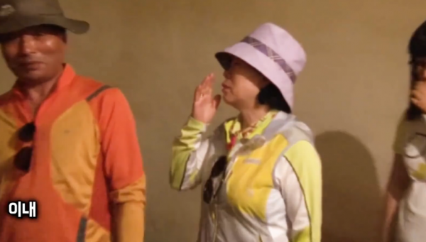 真實故事:韓國50歲大媽天生沒嗅覺,食物越臭越愛吃,醫生查明真相