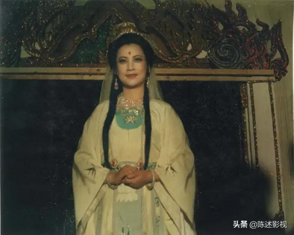 簡直演活了中國神話人物,這7位明星選的真好,像是從畫中走出來 簡直演活了中國神話人物,這7位明星選的真好,像是從畫中走出來