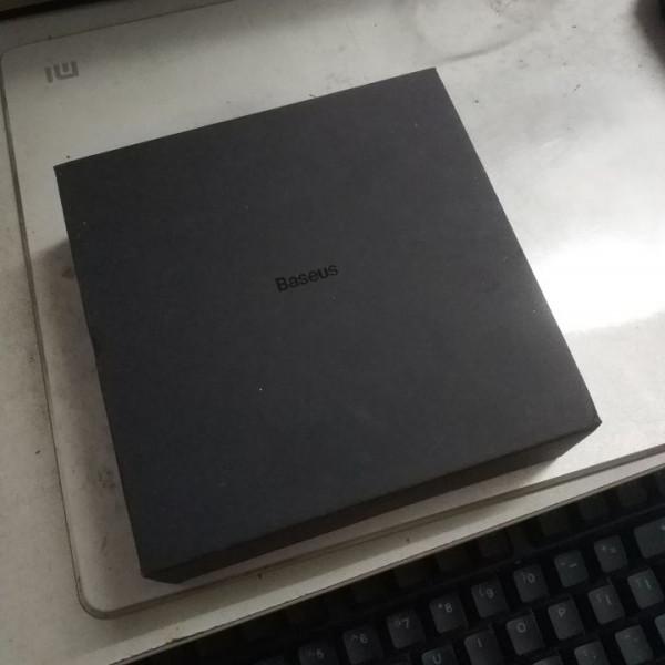 倍思 Bowie E8入門半入耳TWS耳塞分享