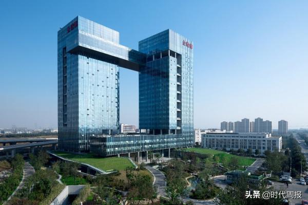 金螳螂連續19年蟬聯裝飾企業百強第一，裝飾、設計類雙榜首