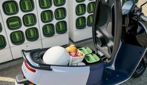 不用充電，一次換電續航130公里起，這3款電動車適合跑外賣