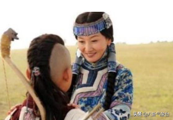 哈斯高娃：不滿騰格爾“嗜酒如命”離婚，單身26年不婚不育