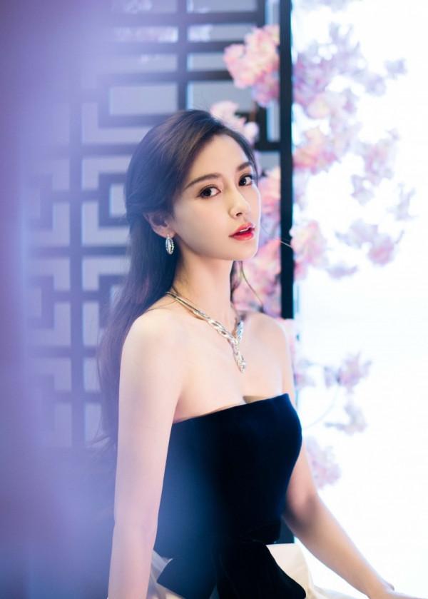angelababy——天生貴氣珠寶麗人顯時尚 angelababy——天生貴氣珠寶麗人顯時尚