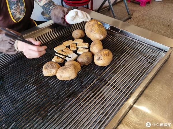 旅行就要邊走邊吃：舌尖上的昆明，盤點我在昆明吃到的各種美食