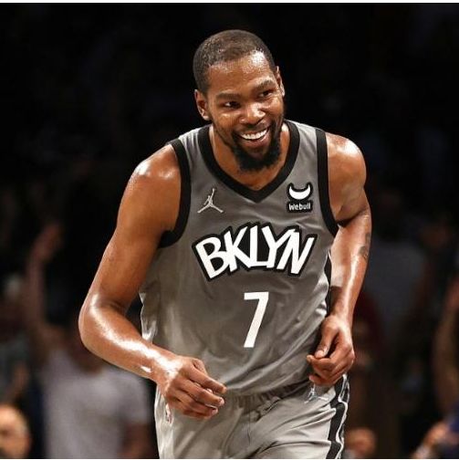 阿爾德里奇用1034場得分過20000,現役其他兩萬分成員用多少場? 阿爾德里奇用1034場得分過20000,現役其他兩萬分成員用多少場?