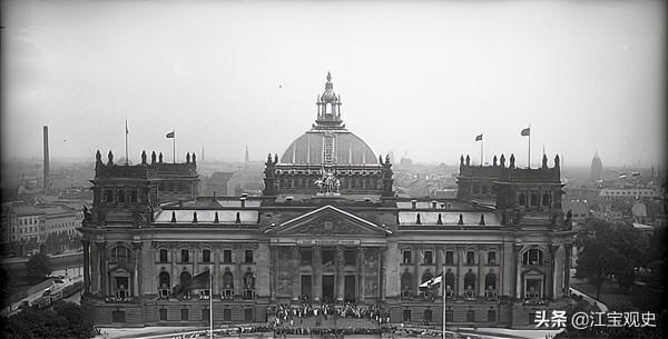 希特勒最後的瘋狂,1000黨衛軍對抗上萬蘇軍,結局太慘烈 希特勒最後的瘋狂,1000黨衛軍對抗上萬蘇軍,結局太慘烈