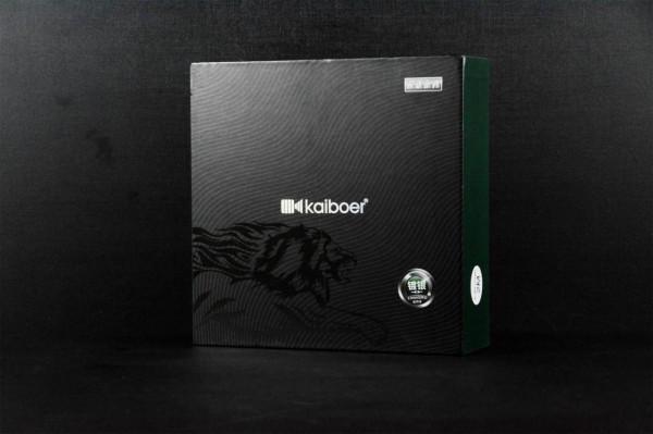 配樂播放者選用的發燒級鍍銀音訊線，一根用到底，省錢又省力