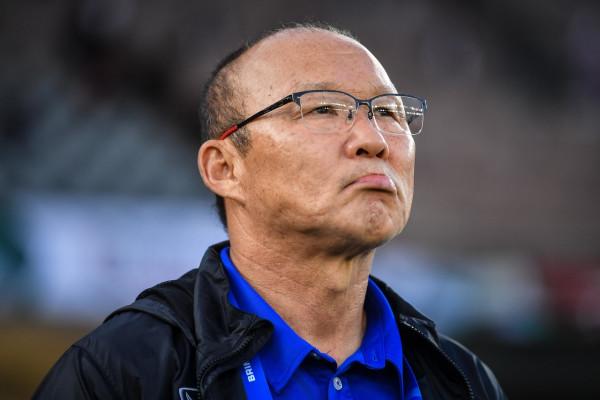 記者:為讓球員更好地進入狀態,越南國家隊將再與國青熱身兩場 記者:為讓球員更好地進入狀態,越南國家隊將再與國青熱身兩場