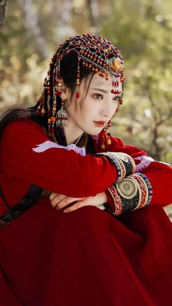 這兩部劇的服化道真的很驚豔！後來的劇卻不及這個水平了