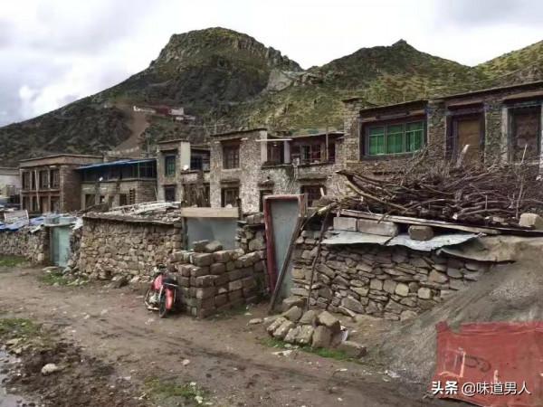 西藏遊歷:藏民們普遍有堅定的信仰,過著簡樸的生活 西藏遊歷:藏民們普遍有堅定的信仰,過著簡樸的生活