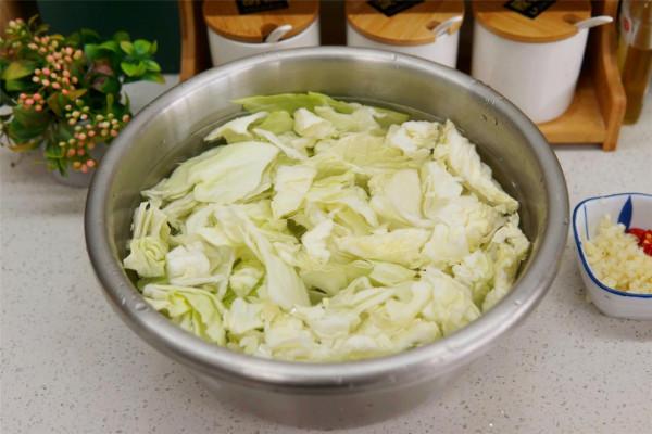 除夕年夜飯，8道好吃的涼拌菜要收藏，簡單爽口，好吃解膩受歡迎