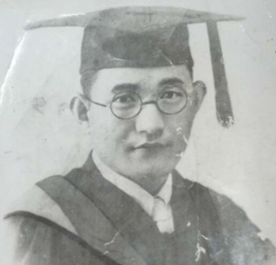 “紅都名醫”金茂嶽為江青接生，毛主席特別叮囑：不要特殊照顧她