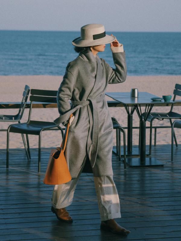 50歲左右女人，鞋子在精不在多，今年這2雙鞋靴，時髦又耐看