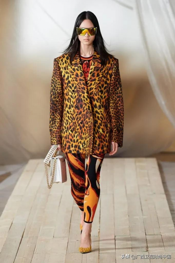 動物印花這麼好看，怎麼能不穿它？